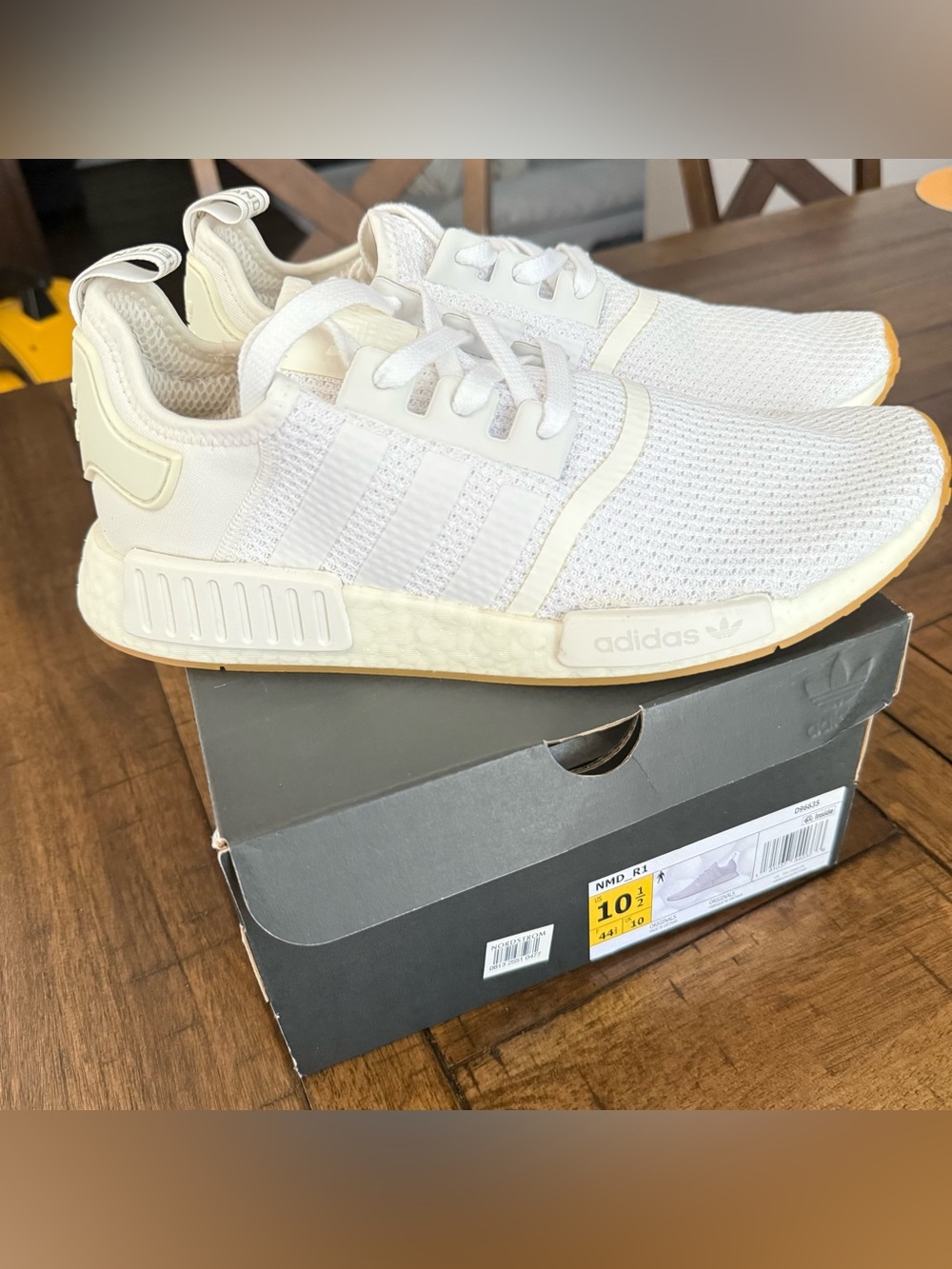 Adidas mens NMD R1 Sneakers